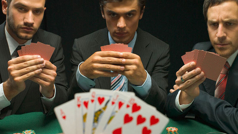 Kinh nghiệm chơi xì tố 999bet thắng lớn từ chuyên gia