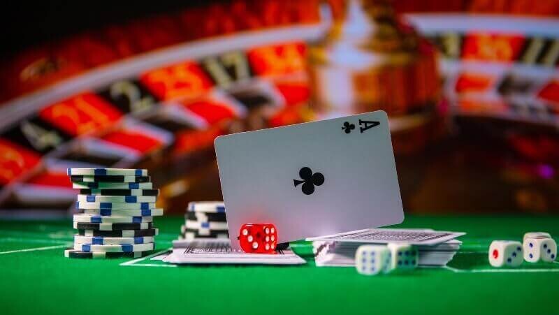 Luật chơi game bài xì tố online chi tiết cho người mới